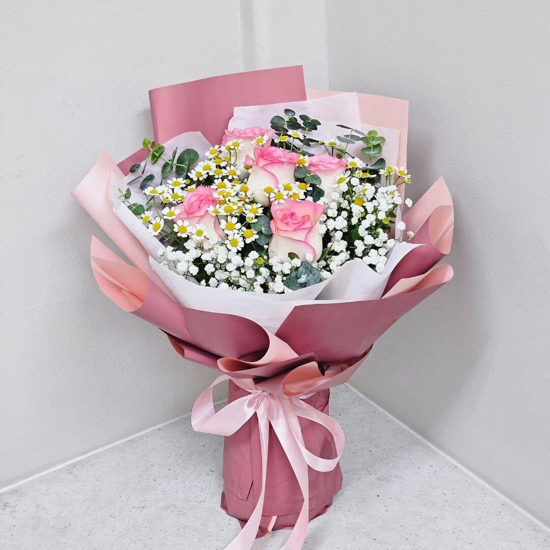 Glacial Heart Glacial Heart Bouquet - Roses Bouquet
