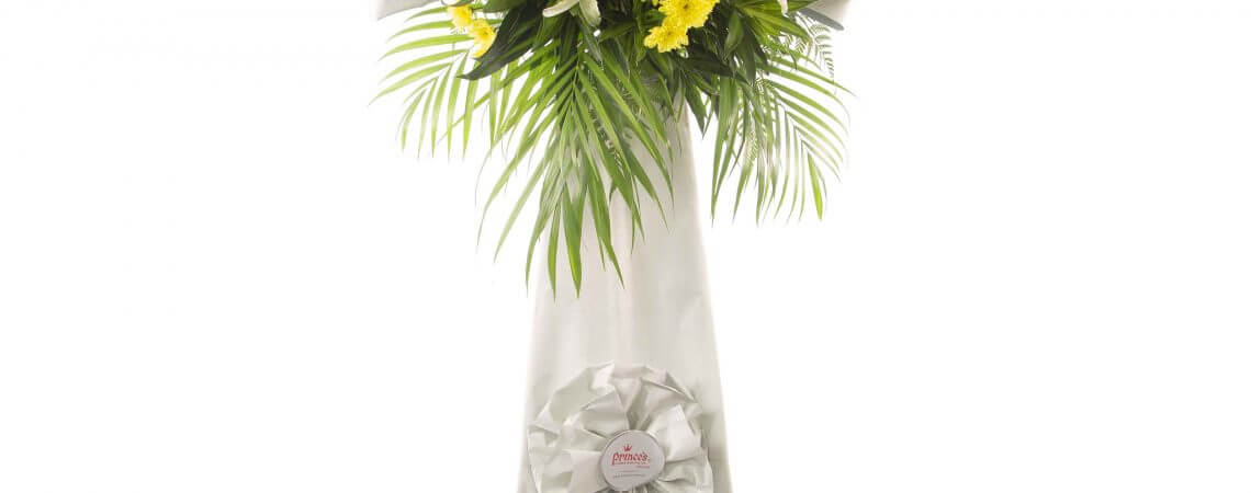 Blooms and Business Brilliance: Unveiling the Power of Floral Decor for Your Grand Launch!