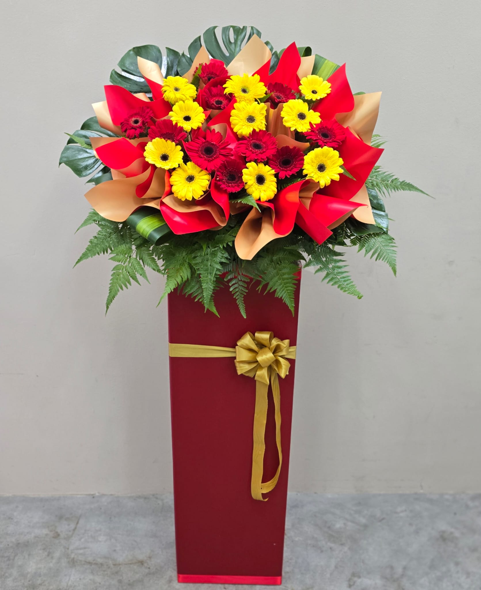 Good Tidings – Grand Opening Stand