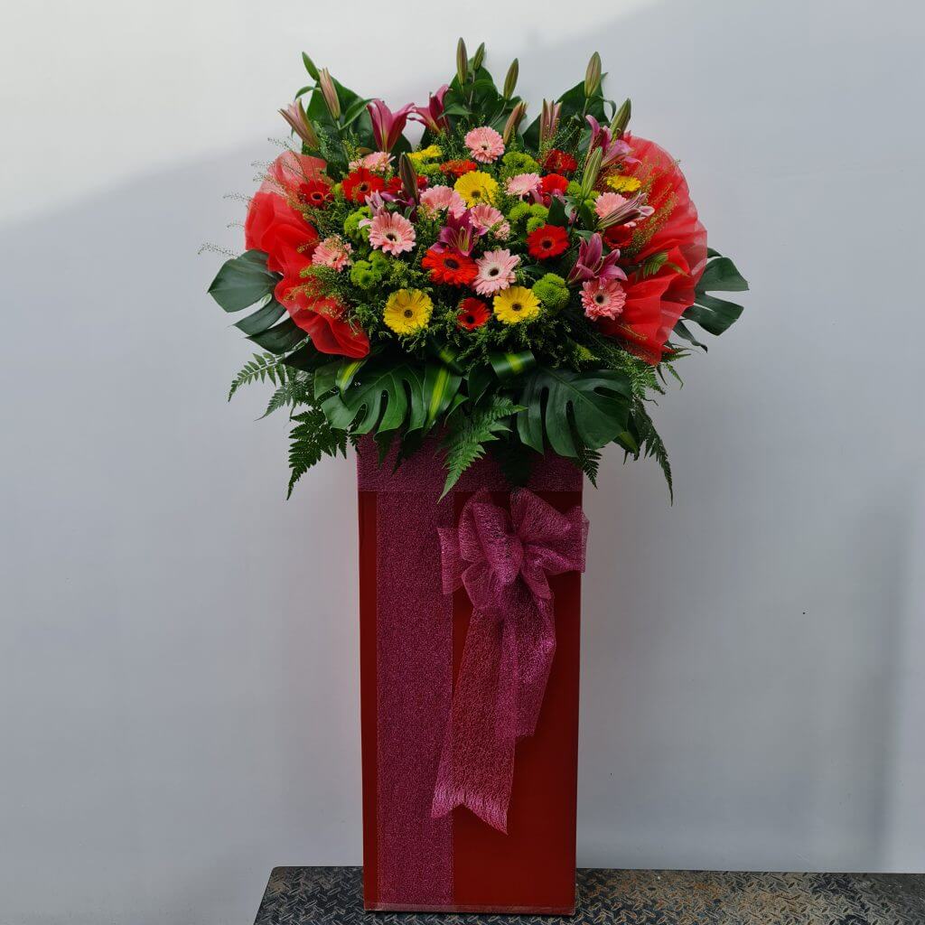 Achievement Grad Arrangements Stand Achievement Grad Arrangements Stand