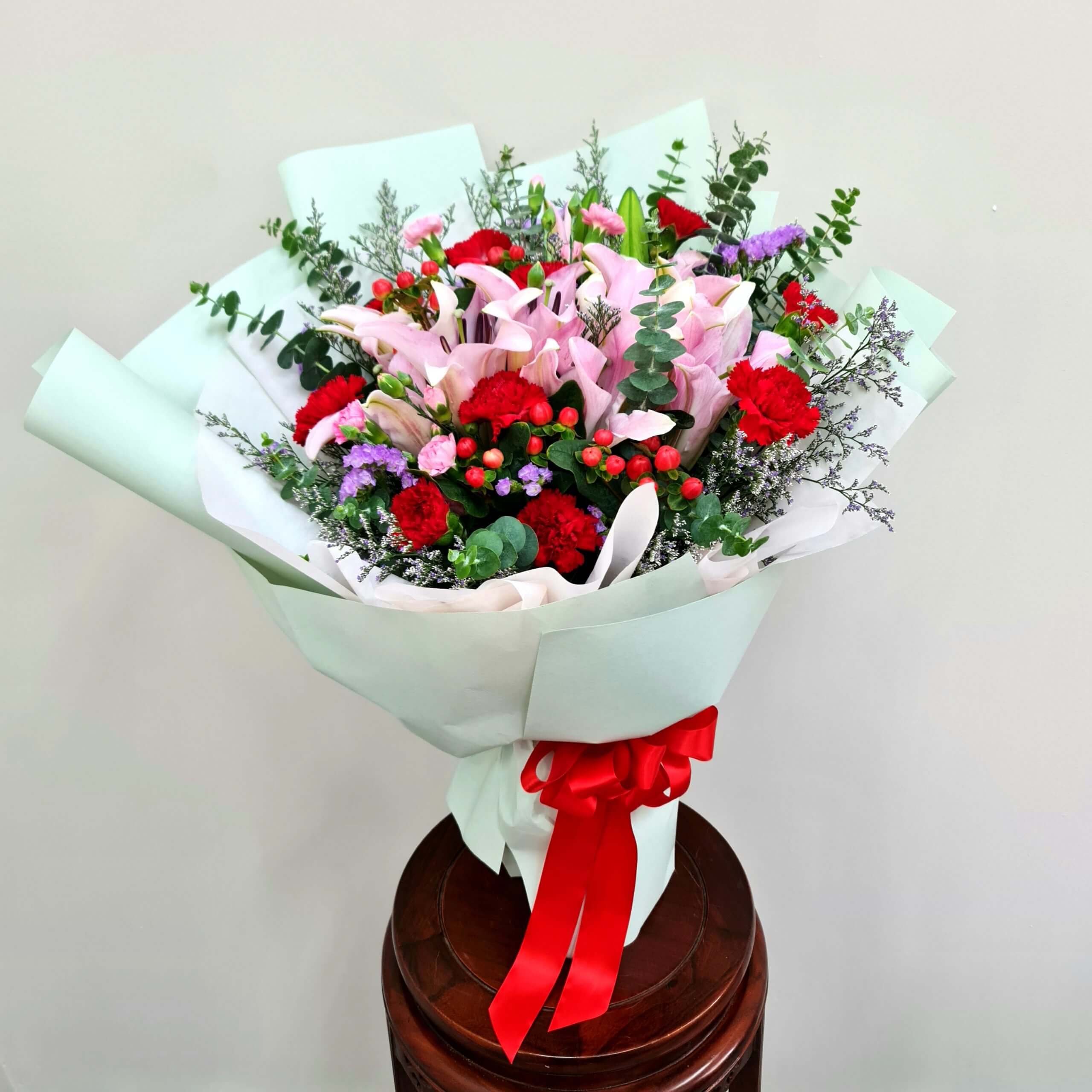 Flower Power: Creating a Vibrant Atmosphere for Your Shop’s Inauguration
