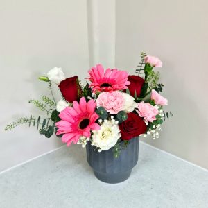 Spring Flower Fling Table Arrangement
