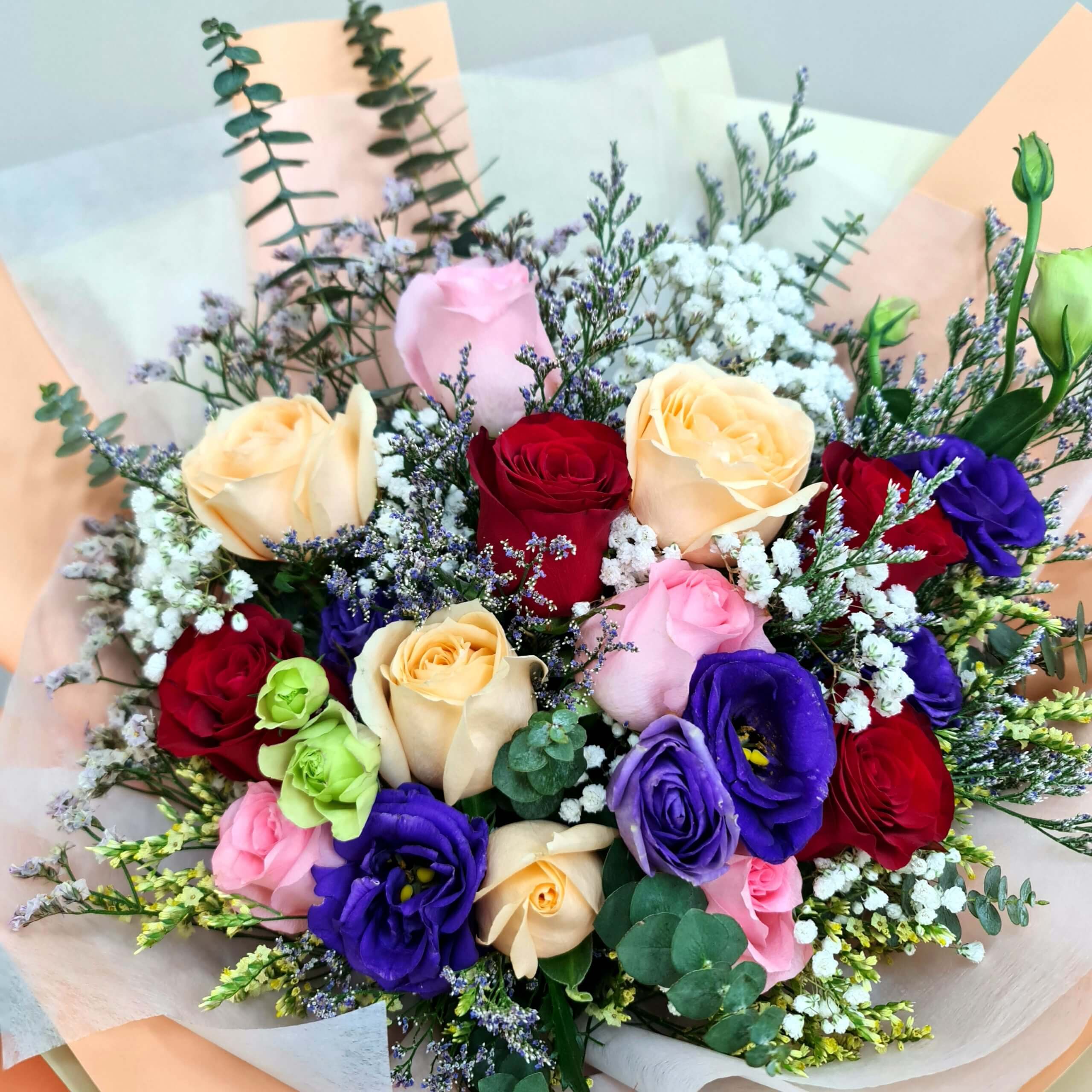 Joining Your Friend’s Sorrow with a Condolence Wreath of Support