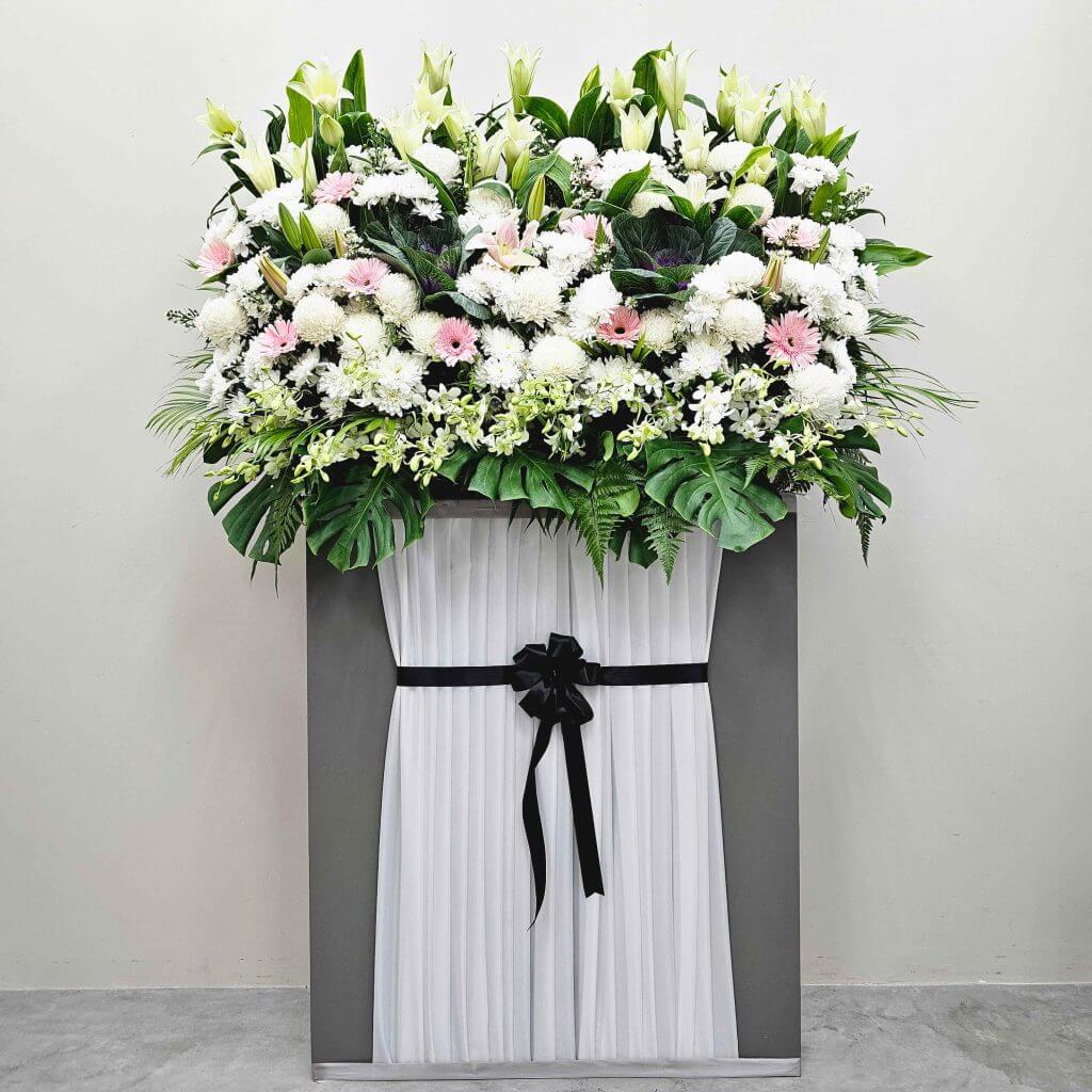 Condolence Flowers Grand Gratitude Condolence Flowers Grand Gratitude