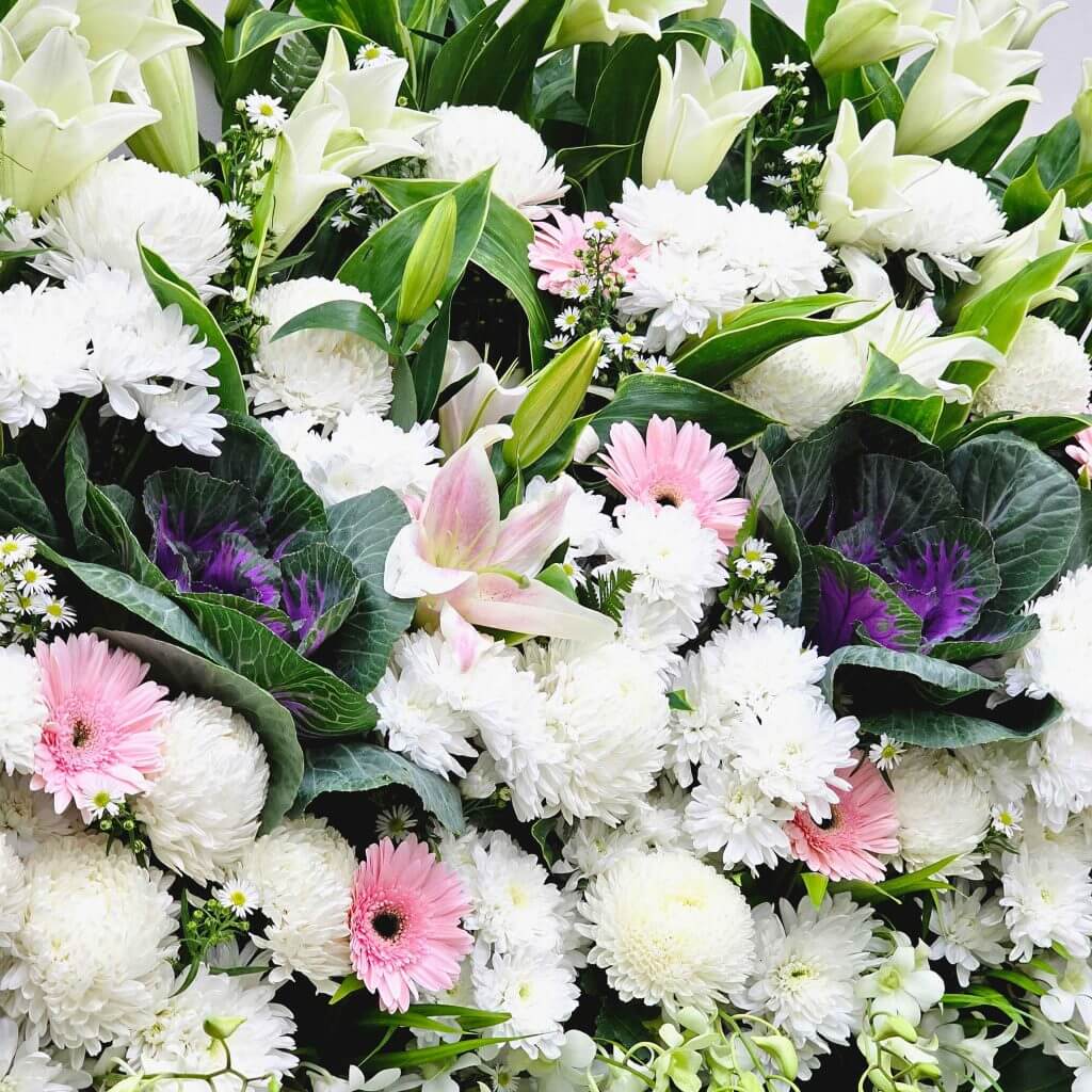 Condolence Flowers Grand Gratitude Condolence Flowers Grand Gratitude